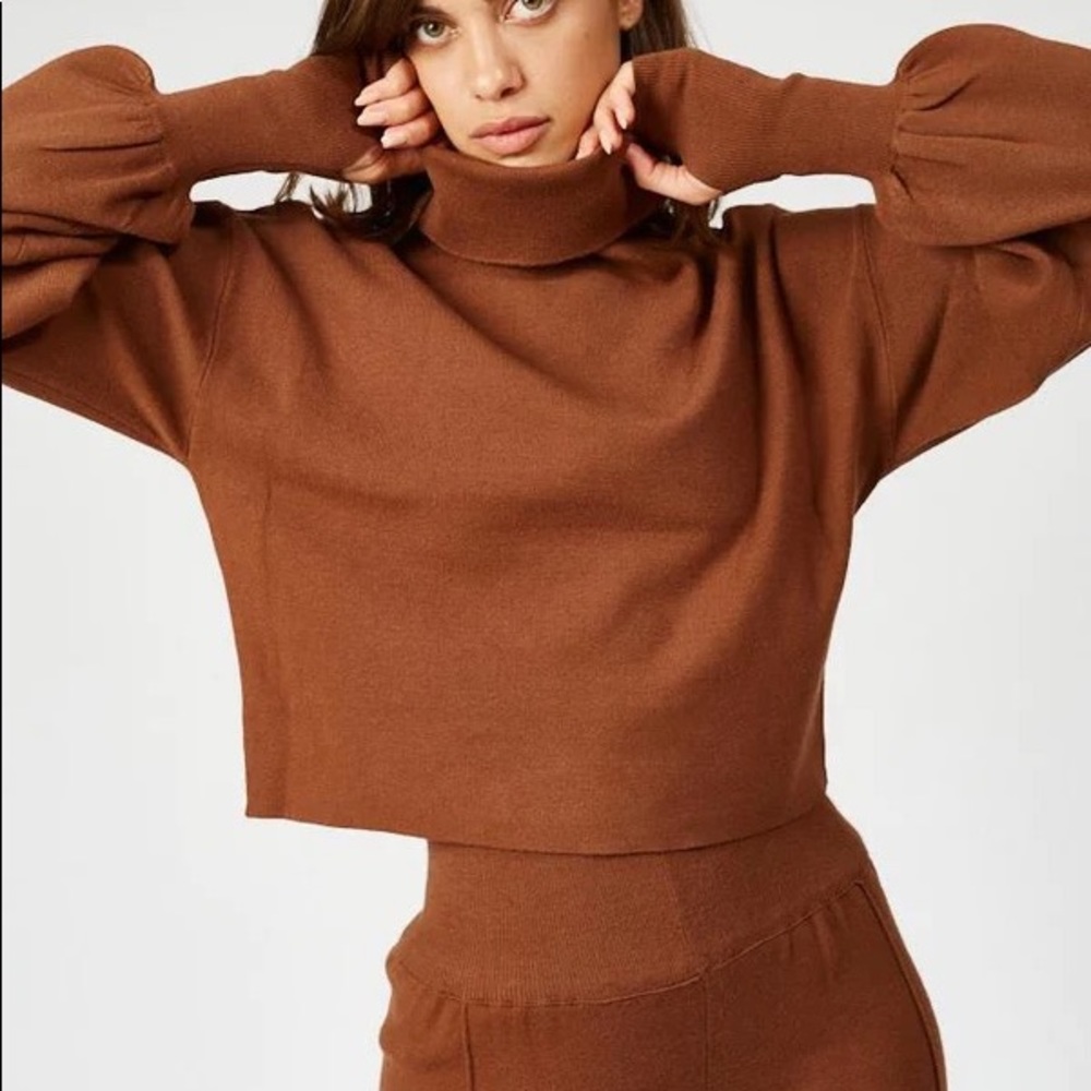 Luxe Lounge Set - color: rust